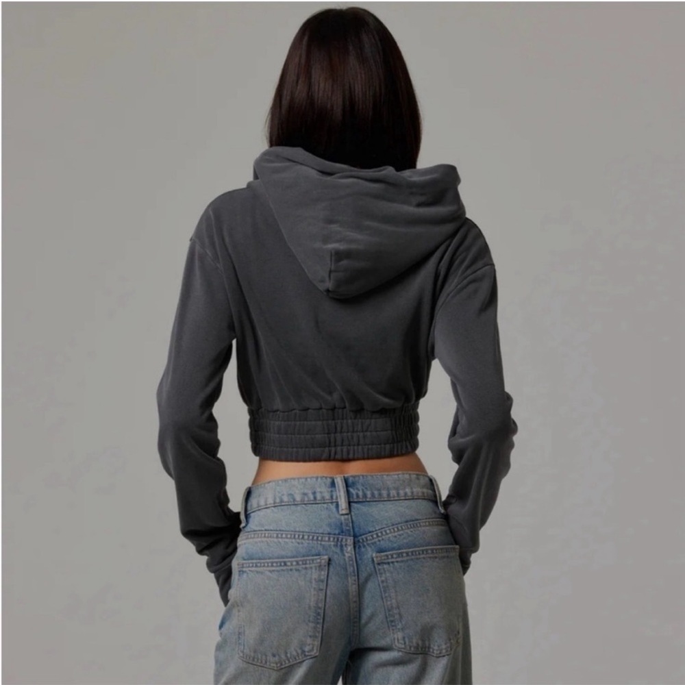 TALENTLESS Smocked Waistband Gray
Cropped Boxing Hoodie Sz L - Picture 2 of 6